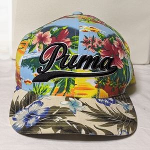 BOGO!!! ENTIRE CLOSET !!Puma snapback